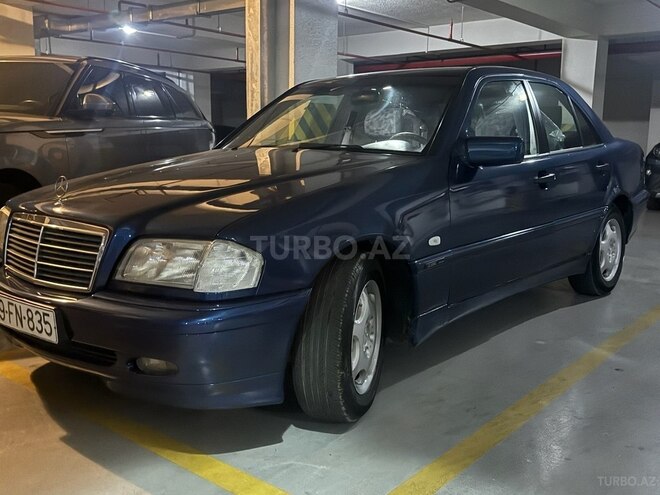 Mercedes C 200 1999, 320,000 km - 2.0 l - Bakı