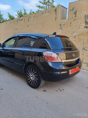 Opel Astra 2008, 260,000 km - 1.3 l - Neftçala
