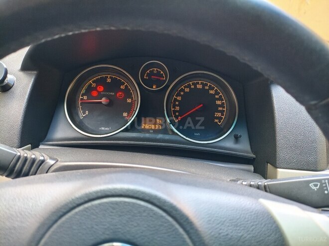 Opel Astra 2008, 260,000 km - 1.3 l - Neftçala
