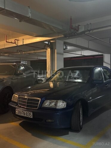 Mercedes C 200 1999, 320,000 km - 2.0 l - Bakı