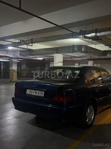 Mercedes C 200 1999, 320,000 km - 2.0 l - Bakı