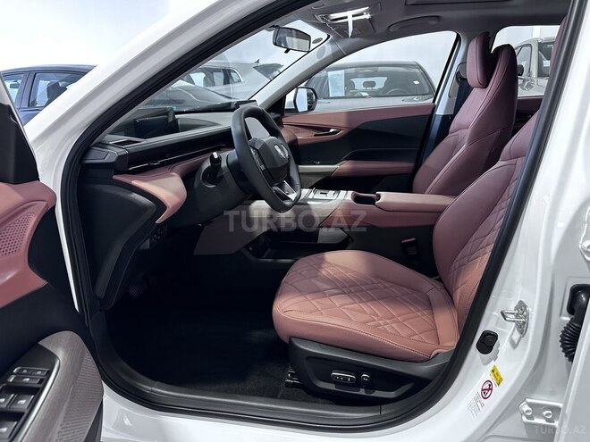 Changan Eado-16