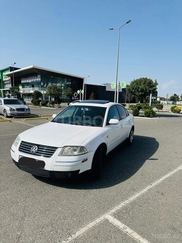 Volkswagen Passat 2003, 310,100 km - 2.0 l - Bakı