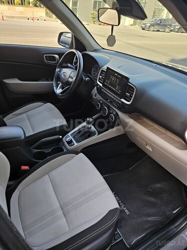 Hyundai Venue 2021, 32,000 km - 1.6 l - Bakı