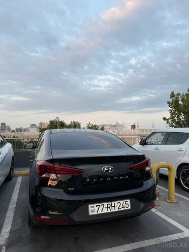 Hyundai Elantra 2019, 89,000 km - 2.0 l - Bakı