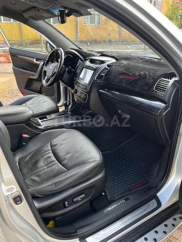 Kia Sorento 2013, 227,253 km - 2.0 l - Masallı