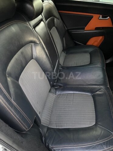 Kia Sportage 2012, 211,700 km - 2.0 l - Bakı