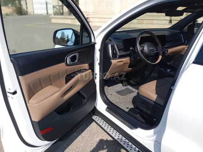 Kia Sorento 2024, 10,000 km - 1.6 l - Ucar