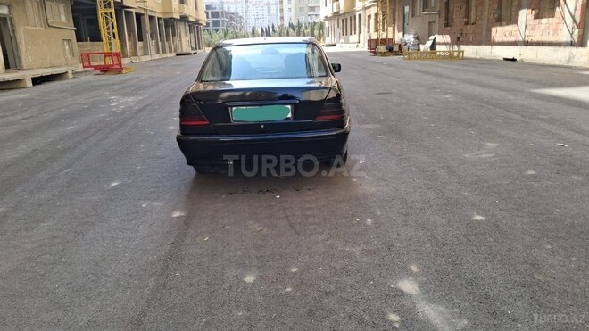 Mercedes C 230 2000, 301,257 km - 2.3 l - Bakı