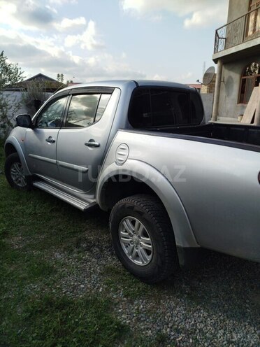 Mitsubishi L200 2008, 260,094 km - 2.5 l - Biləsuvar