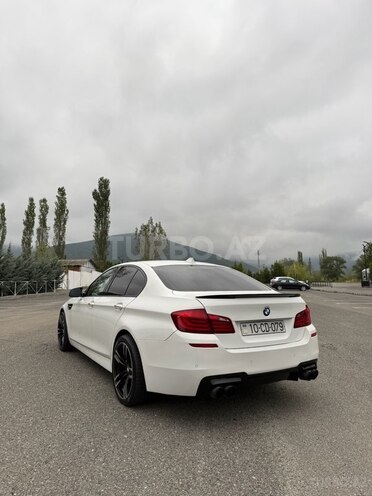 BMW 528 2012, 230,000 km - 2.0 l - Şəki
