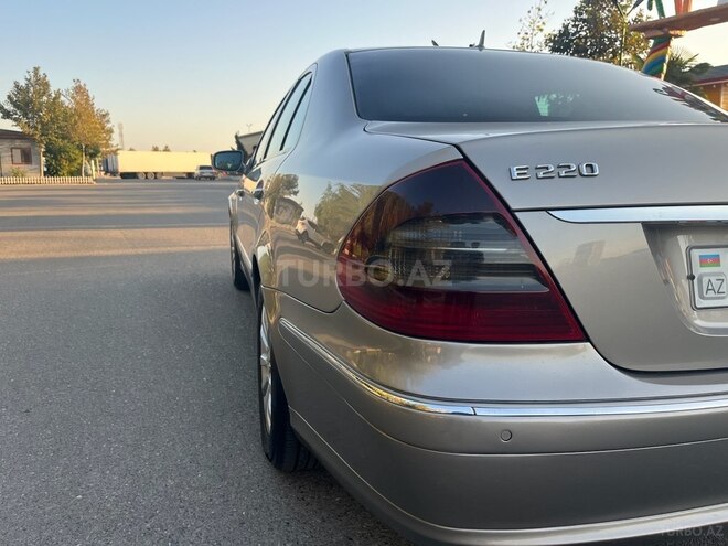Mercedes E 220 2007, 391,523 km - 2.2 l - Masallı