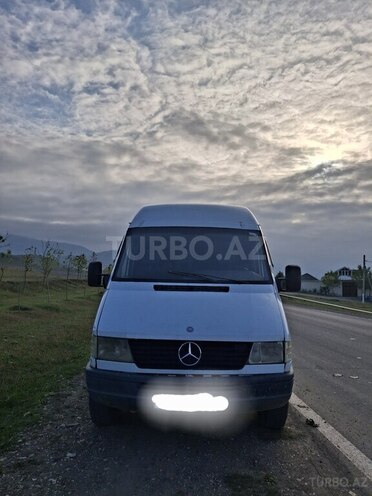 Mercedes Sprinter 208 1998, 652,234 km - 2.9 l - Göygöl