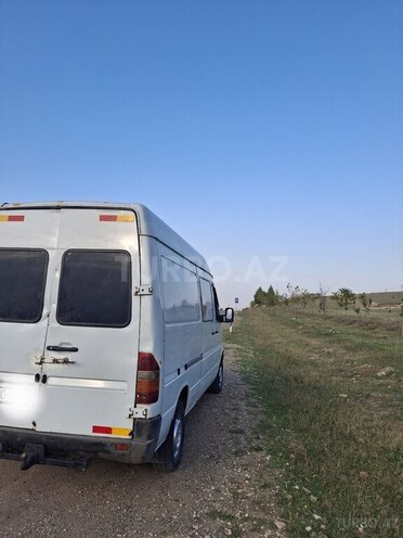 Mercedes Sprinter 208 1998, 652,234 km - 2.9 l - Göygöl