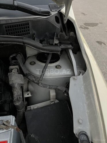 Nissan Tiida 2008, 293,000 km - 1.6 l - Bakı