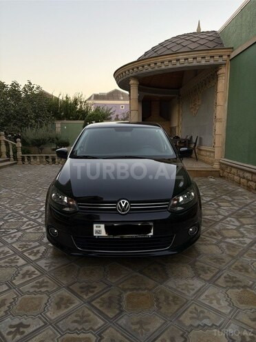 Volkswagen Polo 2013, 79,000 km - 1.6 l - Bakı