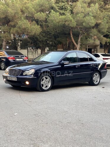 Mercedes C 200 2000, 215,440 km - 2.0 l - Bakı