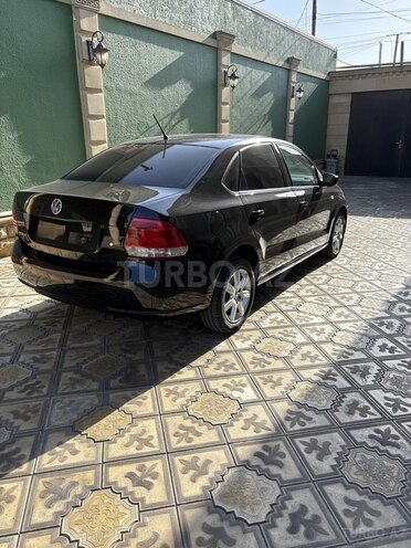 Volkswagen Polo 2013, 79,000 km - 1.6 l - Bakı