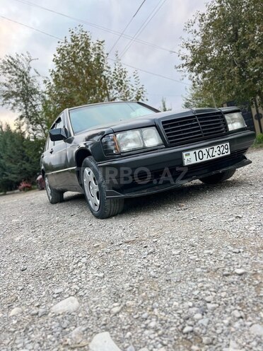 Mercedes 190 1991, 300,000 km - 2.0 l - Bakı