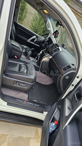 Toyota Land Cruiser 2013, 149,000 km - 4.6 l - Bakı