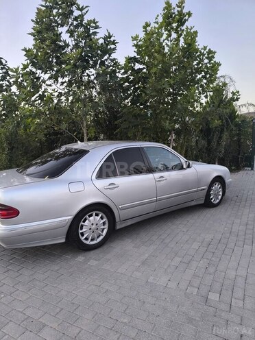 Mercedes E 280 1999, 410,000 km - 2.8 l - Bakı