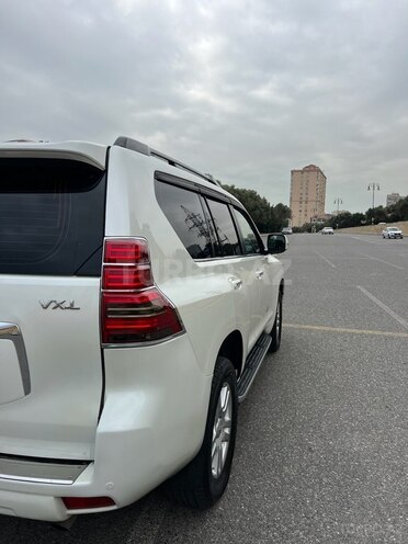 Toyota Land Cruiser Prado 2010, 355,000 km - 4.0 l - Bakı