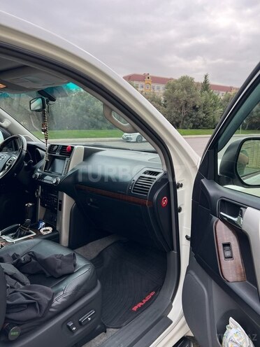 Toyota Land Cruiser Prado 2010, 355,000 km - 4.0 l - Bakı