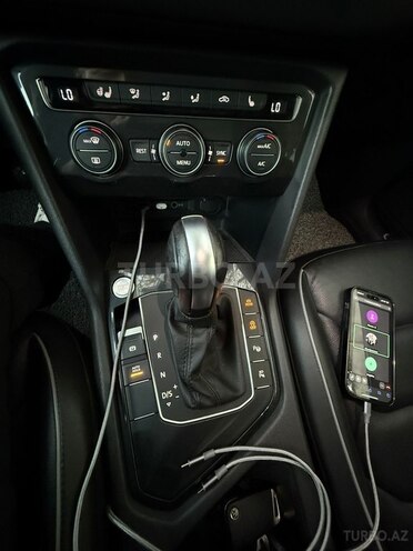 Volkswagen Tiguan 2020, 122,000 km - 2.0 l - Bakı