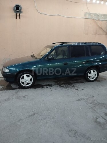 Opel Astra 1995, 500,000 km - 1.6 l - Bakı