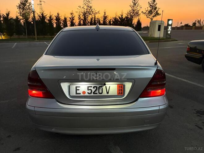 Mercedes C 220 2001, 358,500 km - 2.1 l - Bakı