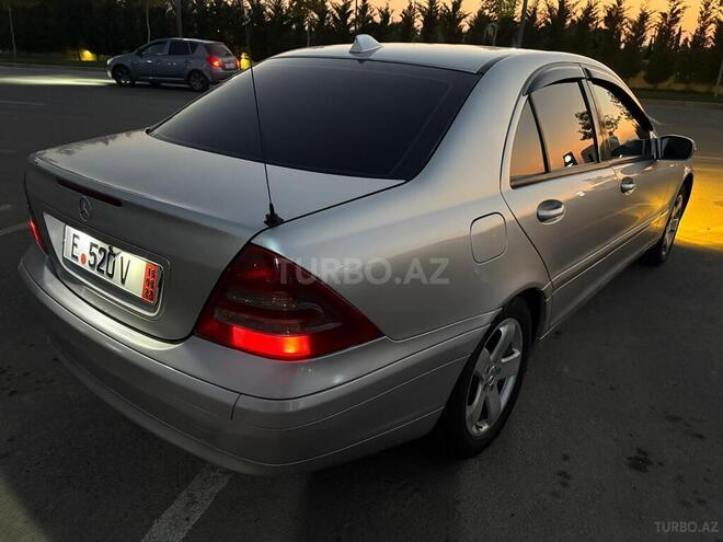 Mercedes C 220 2001, 358,500 km - 2.1 l - Bakı