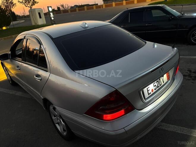 Mercedes C 220 2001, 358,500 km - 2.1 l - Bakı