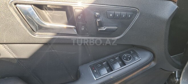 Mercedes E 350 4MATIC 2011, 240,000 km - 3.5 л - Bakı