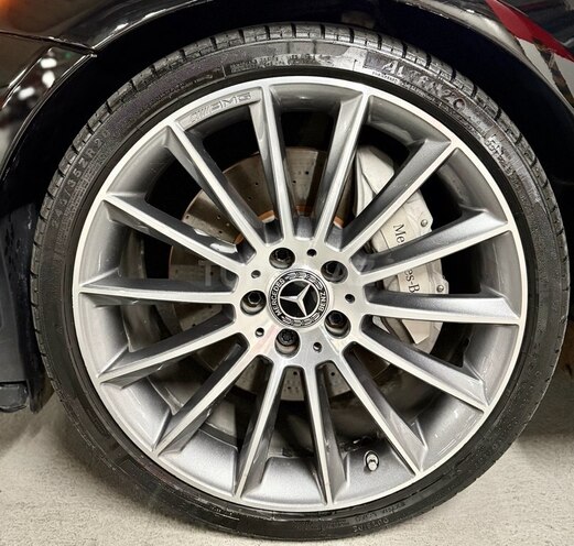 Mercedes E 300-12