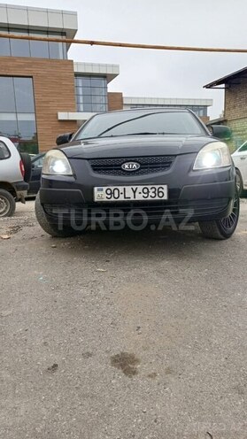 Kia Rio 2005, 200,000 km - 1.4 l - Qusar