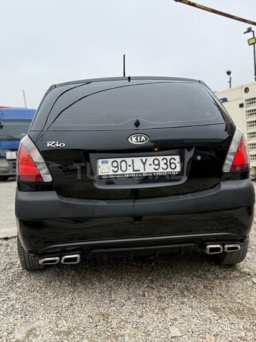 Kia Rio 2005, 200,000 km - 1.4 l - Qusar