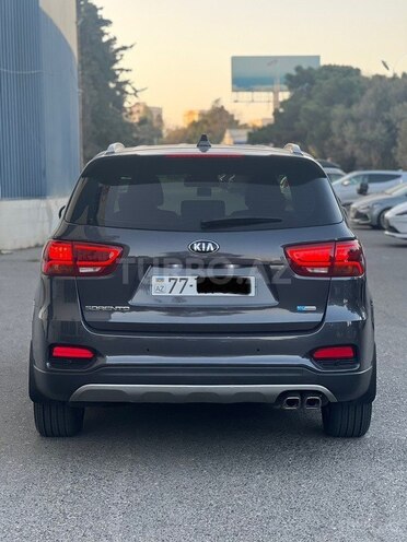 Kia Sorento 2018, 140,000 km - 2.2 l - Bakı