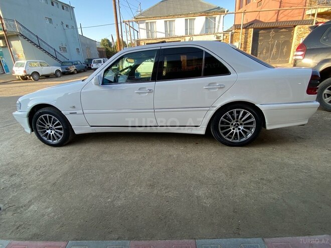Mercedes C 240 1997, 449,573 km - 2.4 l - Gədəbəy
