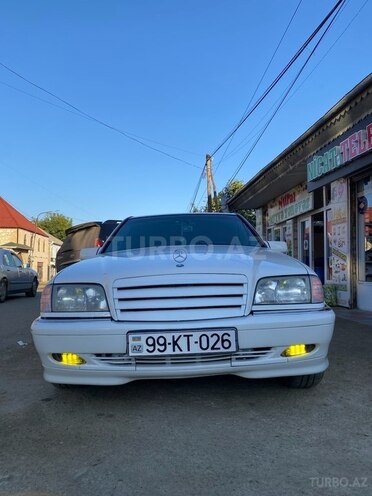 Mercedes C 240 1997, 449,573 km - 2.4 l - Gədəbəy