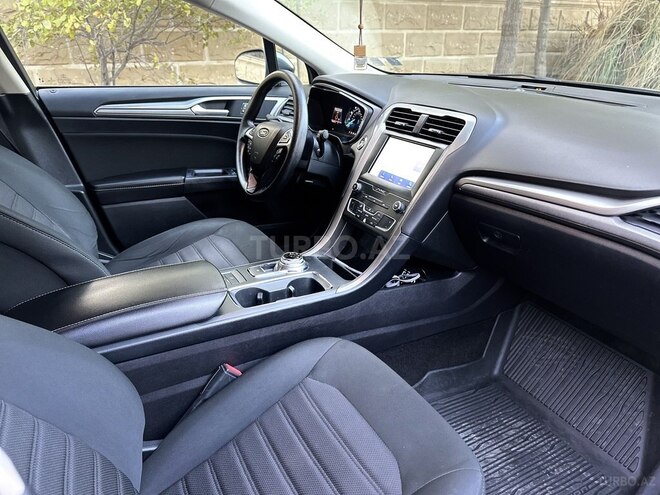 Ford Fusion (North America) 2020, 120,000 km - 1.5 л - Bakı