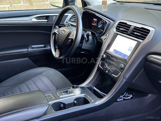 Ford Fusion (North America) 2020, 120,000 km - 1.5 л - Bakı