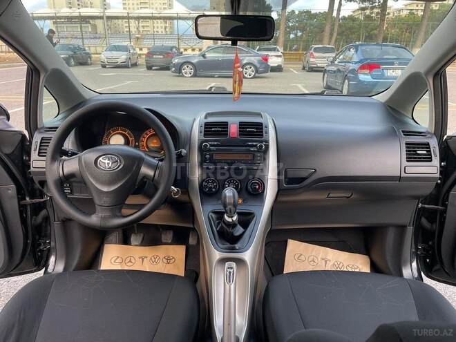 Toyota Auris 2008, 278,212 km - 1.4 l - Sumqayıt