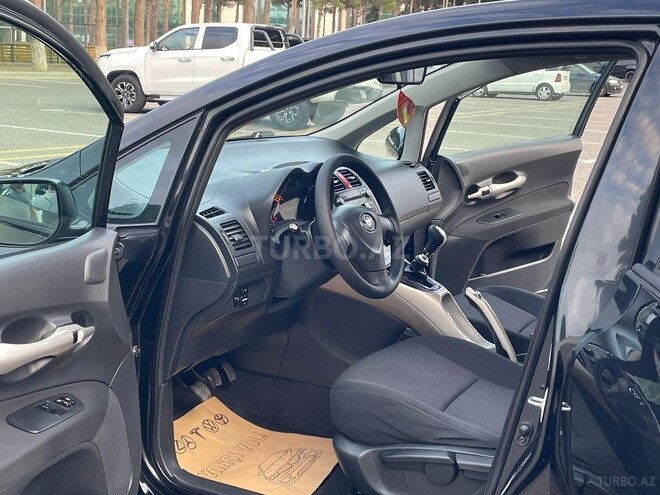 Toyota Auris 2008, 278,212 km - 1.4 l - Sumqayıt