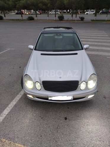 Mercedes E 270 2003, 610,215 km - 2.7 l - Bakı