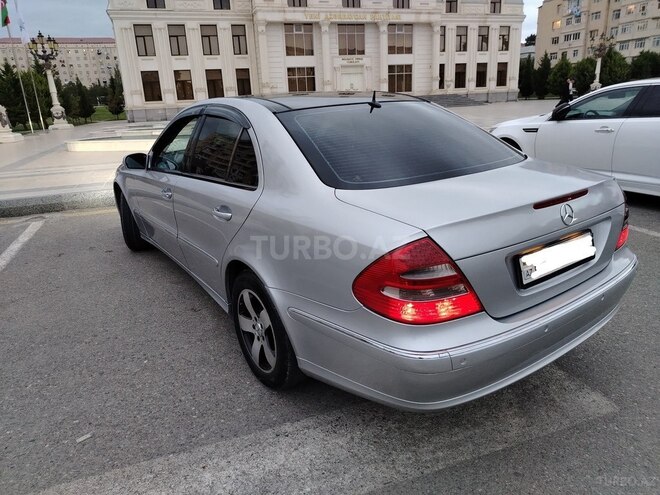Mercedes E 270 2003, 610,215 km - 2.7 l - Bakı
