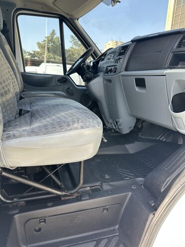 Ford Transit 2009, 235,000 km - 2.4 l - Bakı