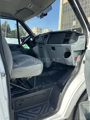 Ford Transit 2009, 235,000 km - 2.4 l - Bakı