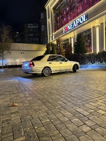 Mercedes C 280 1998, 498,431 km - 2.8 l - Bakı