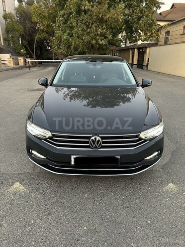 Volkswagen Passat 2021, 83,000 km - 1.4 l - Bakı