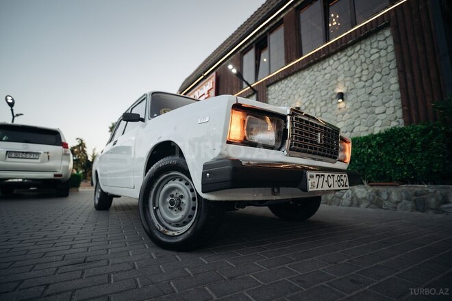 LADA (VAZ) 2107 2006, 262,000 km - 1.6 l - Bakı